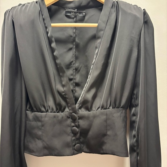 Deluc satin long sleeve crop blouse with shoulder pads - Picture 6 of 11